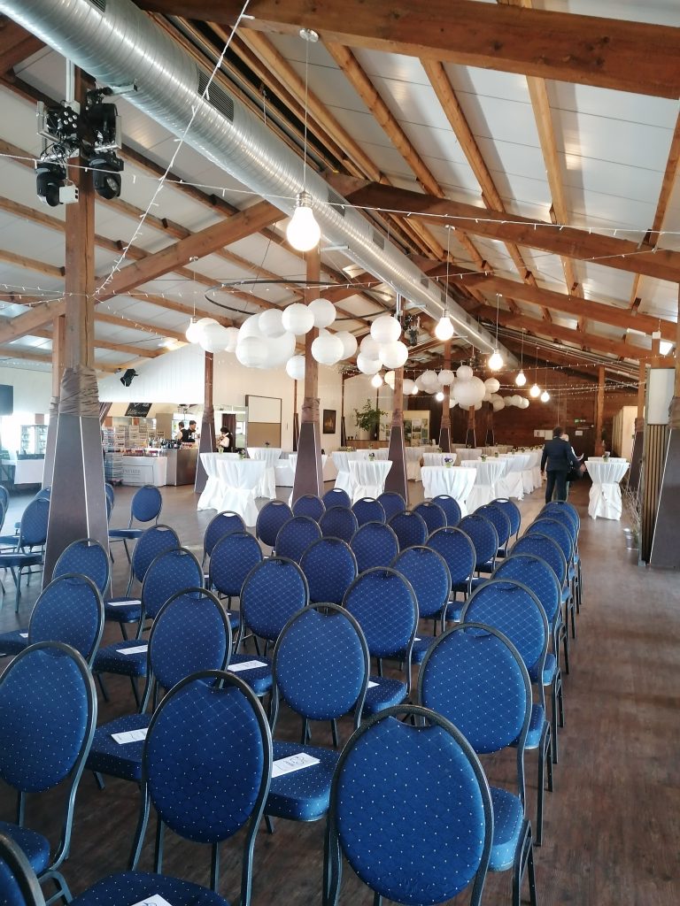 Tagung beim Laupheimer in Günz im Feststadl.